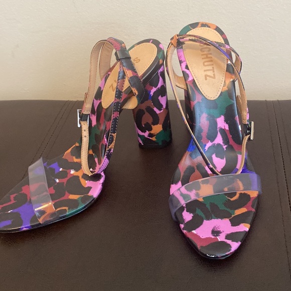 SCHUTZ - Picture 2 of 11